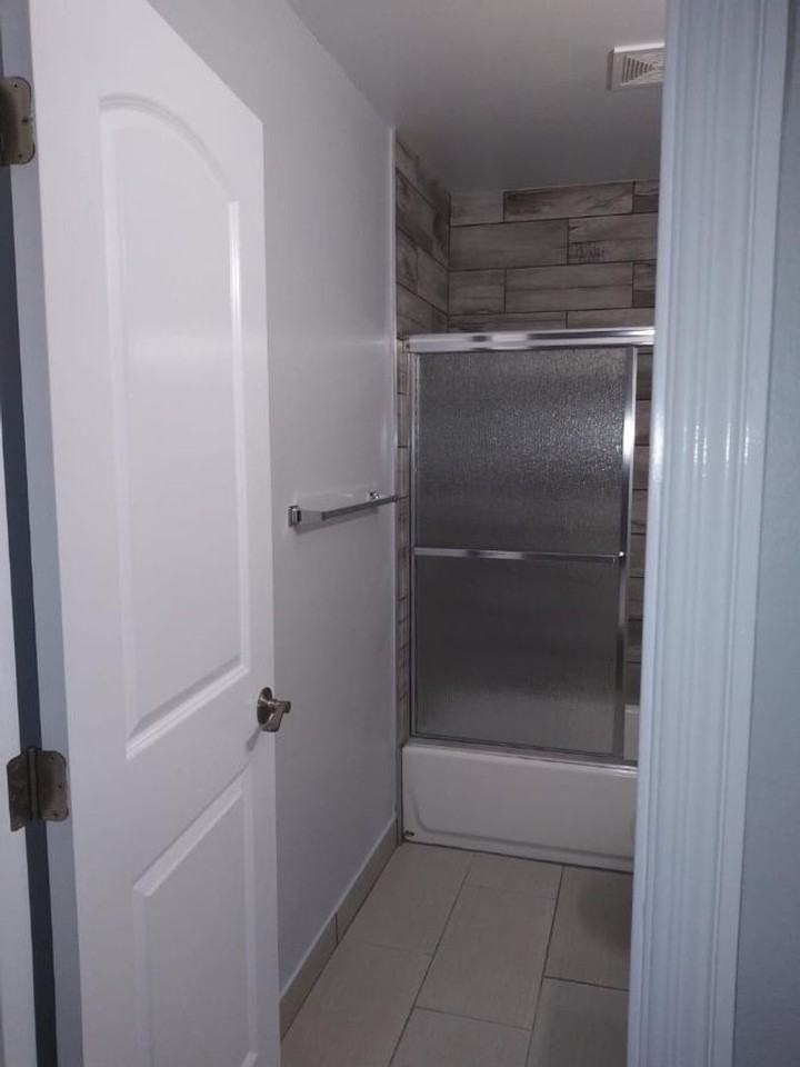 Colonial Way Apartments - Photo 5 of 15