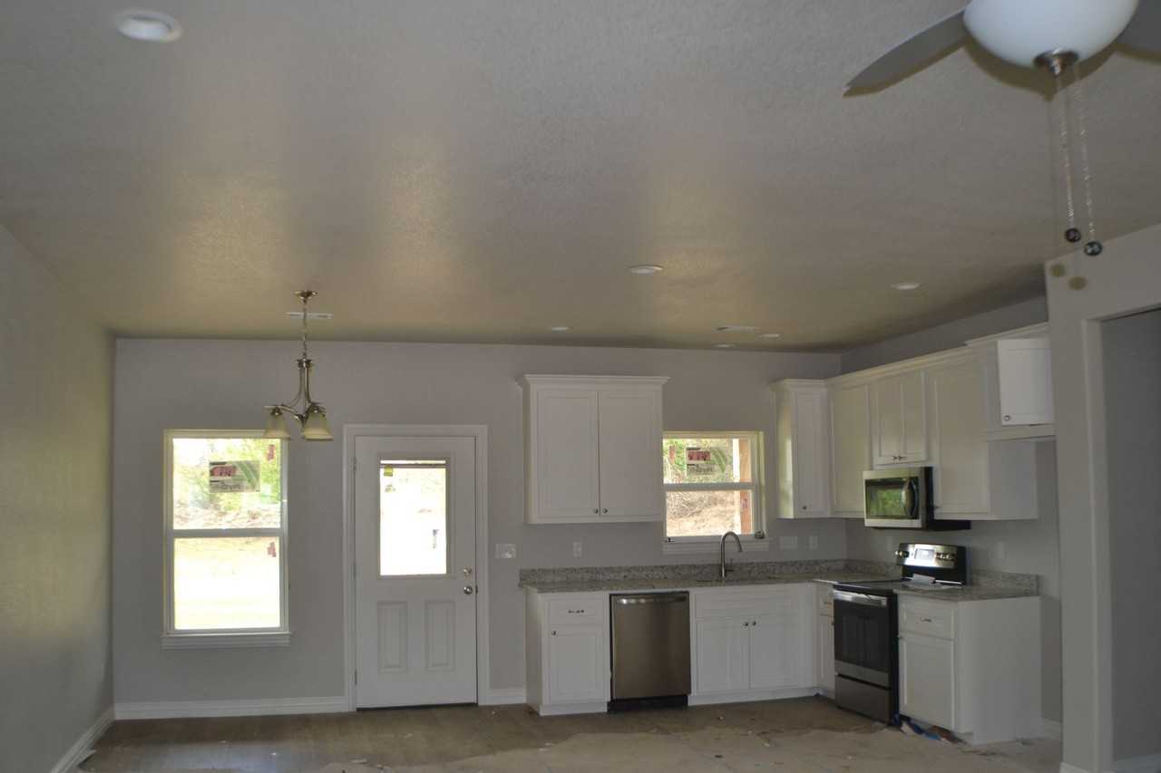 238 Western Hills Dr - Photo 2 of 13