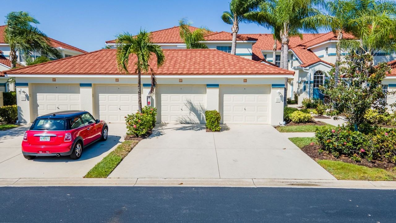 10910 Santa Margherita Rd #102 - Photo 3 of 34