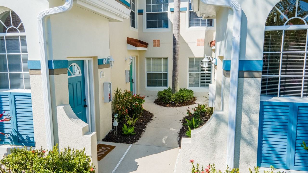 10910 Santa Margherita Rd #102 - Photo 4 of 34