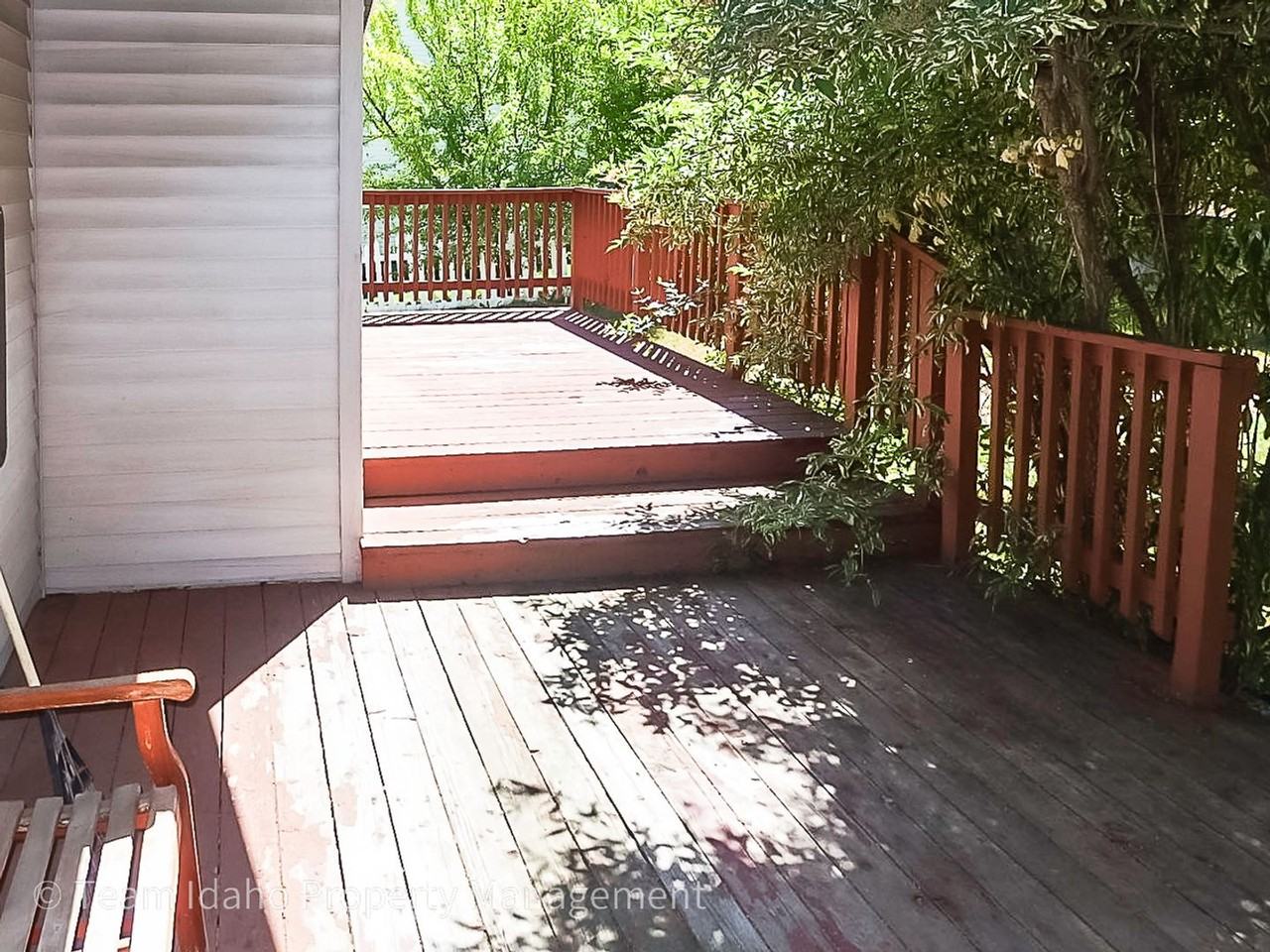 643 Northwood Dr - Photo 5 of 37