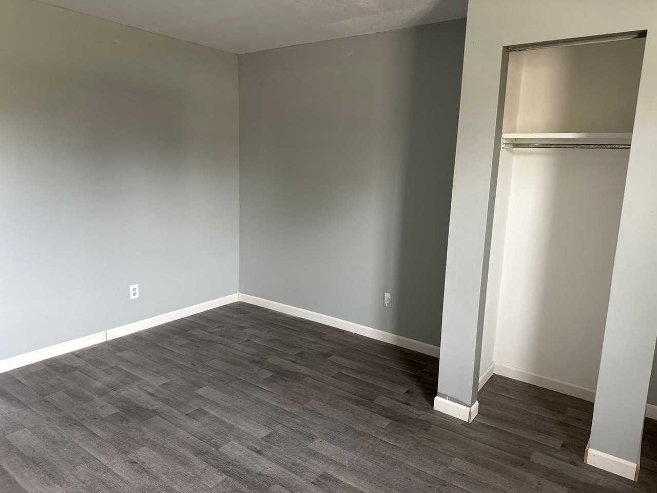 1760 S. Fairview - Photo 3 of 5