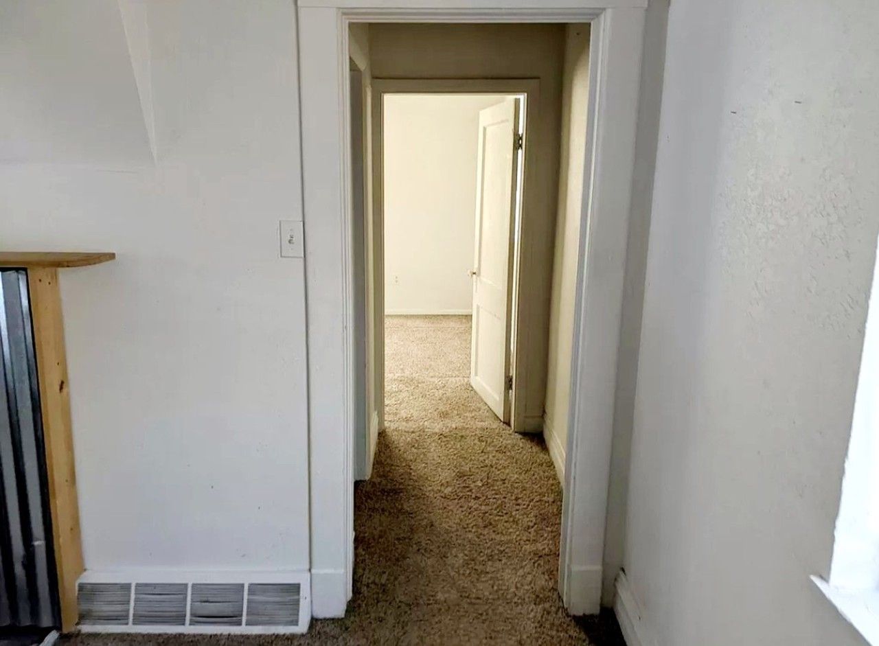 149 6th St - Photo 3 of 36