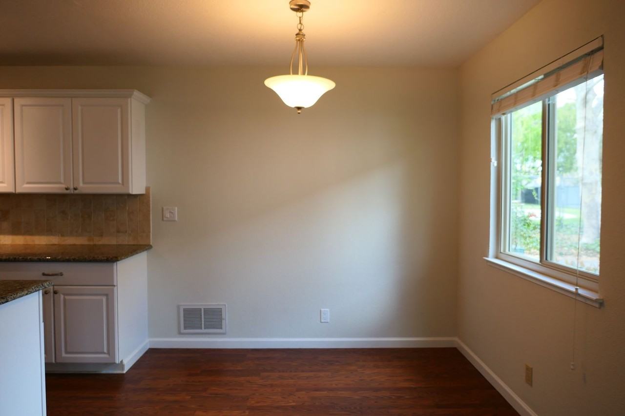 311 N 1st St - Photo 2 of 14