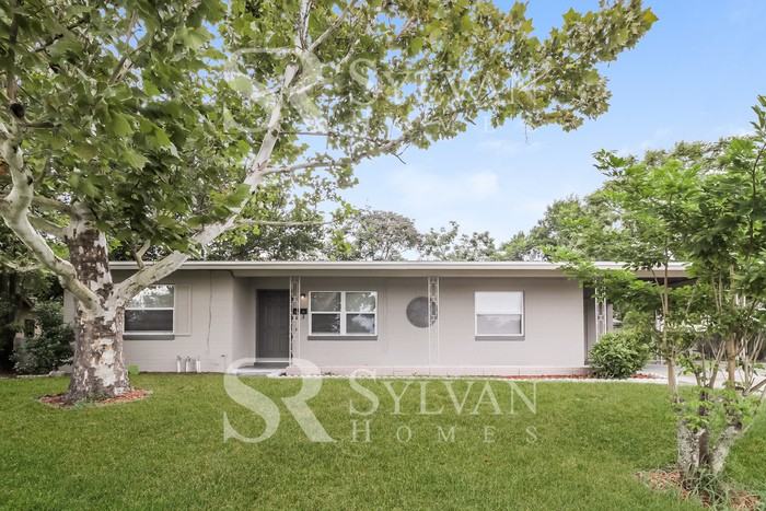 2024 Cricket Dr - Photo 2 of 16