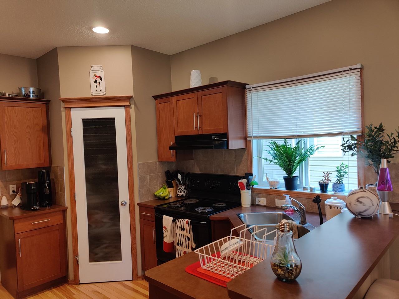 9015 Royal Oak Way Northwest - Photo 4 of 14