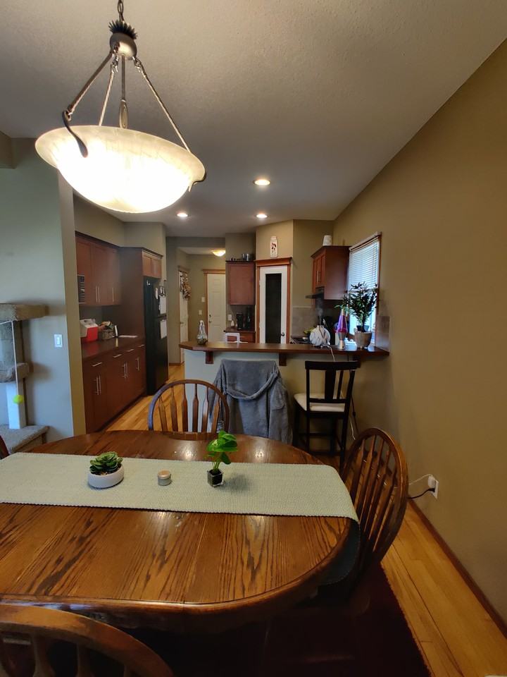 9015 Royal Oak Way Northwest - Photo 5 of 14