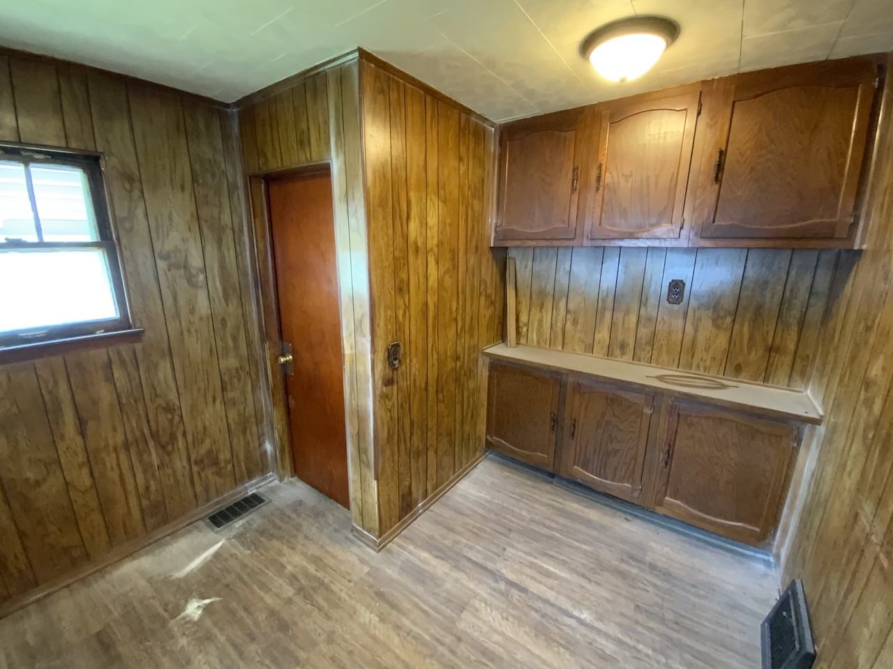 208 Stroup St #NA - Photo 4 of 13