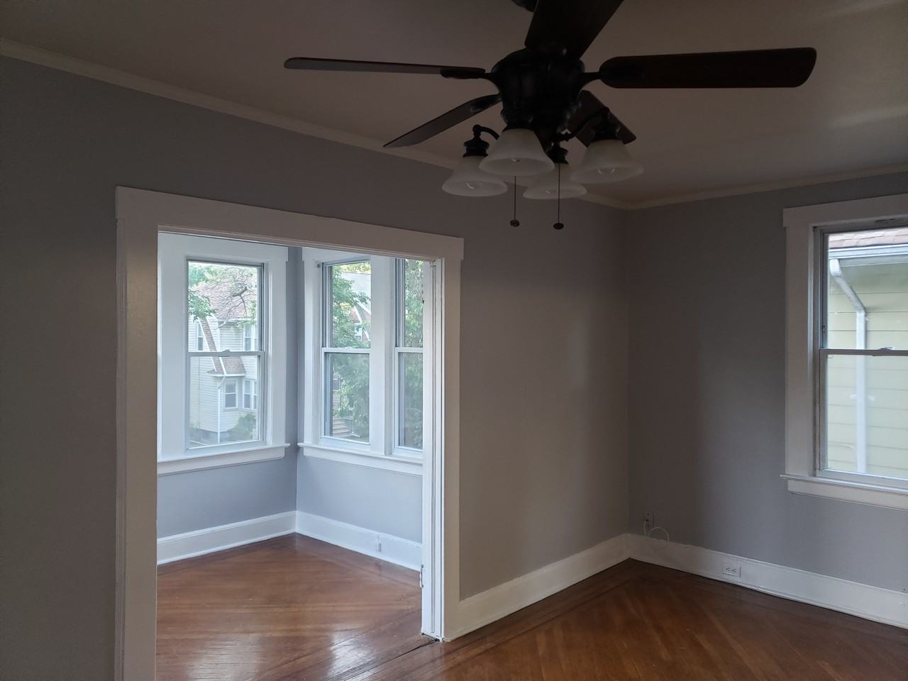 220 Ward Pl #NA - Photo 2 of 8