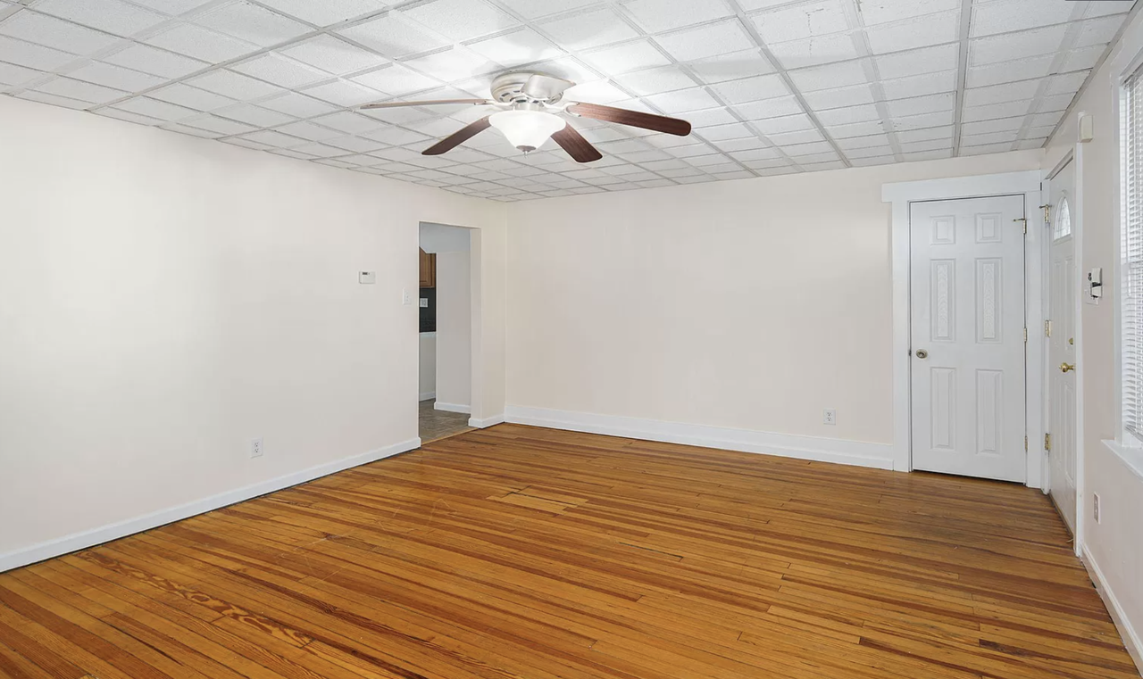 26 E Albertson Ave #A - Photo 3 of 15