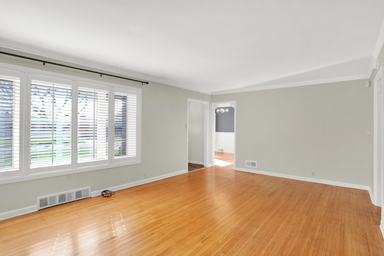 1240 N Irvington Ave #NA - Photo 5 of 27