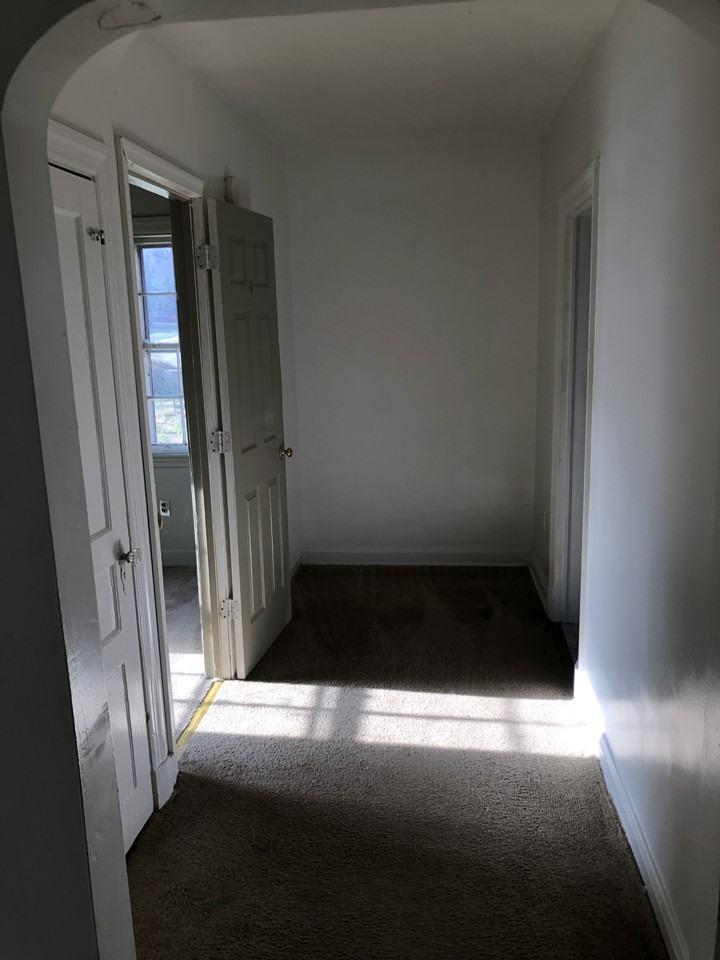 18 Hampton Rd #NA - Photo 2 of 15