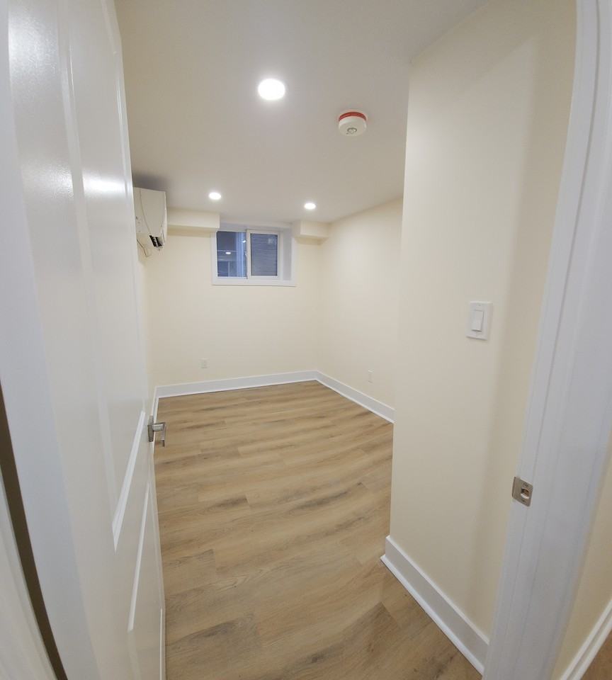 St Clair Ave W & Oakwood Ave #1 - Photo 2 of 11