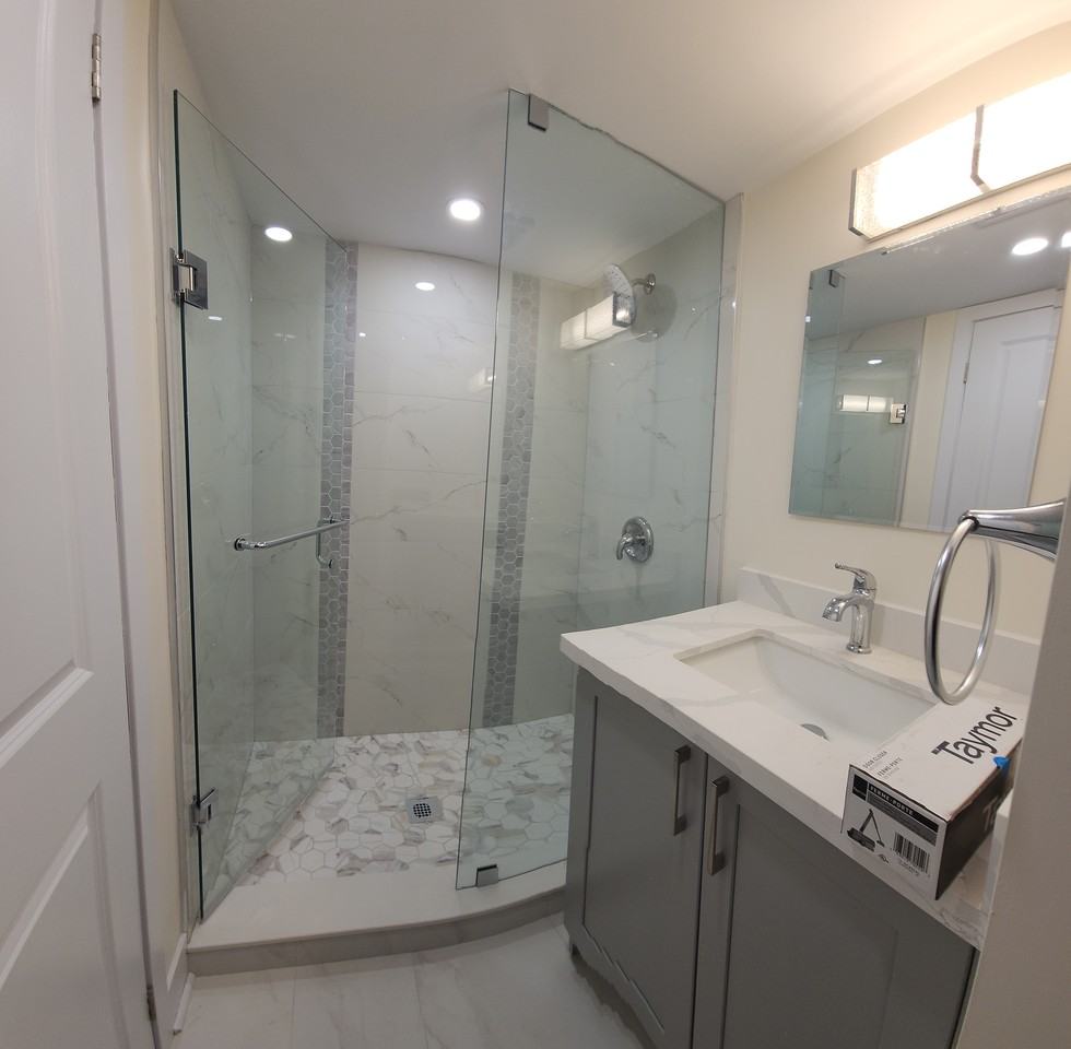 St Clair Ave W & Oakwood Ave #1 - Photo 4 of 11