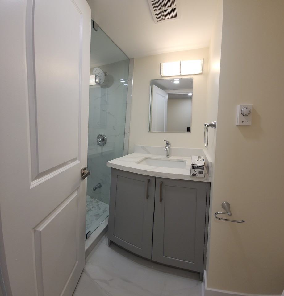 St Clair Ave W & Oakwood Ave #1 - Photo 6 of 11