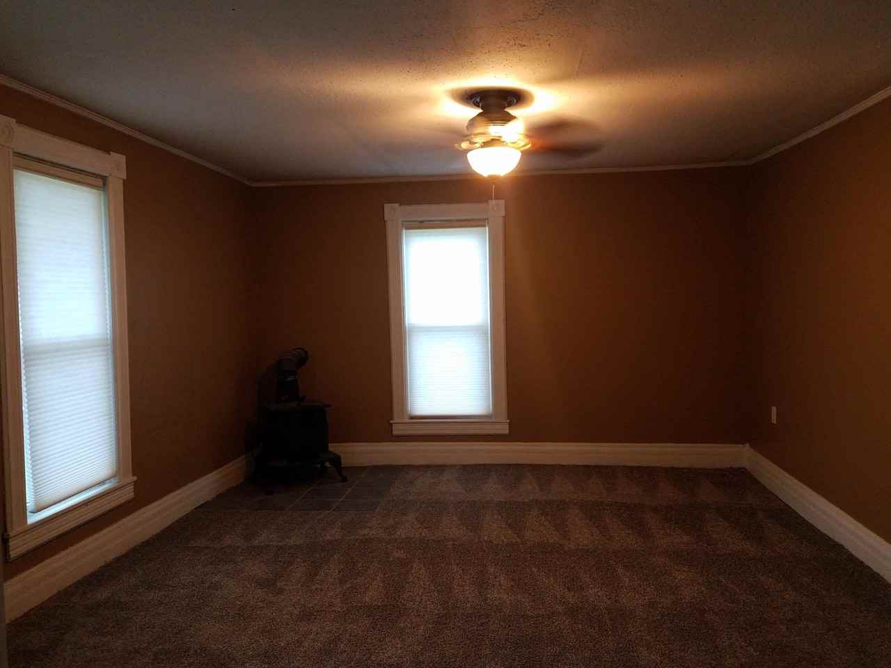 18407 Green Road - 18407 Green Rd, Anamosa - Photo 4 of 20