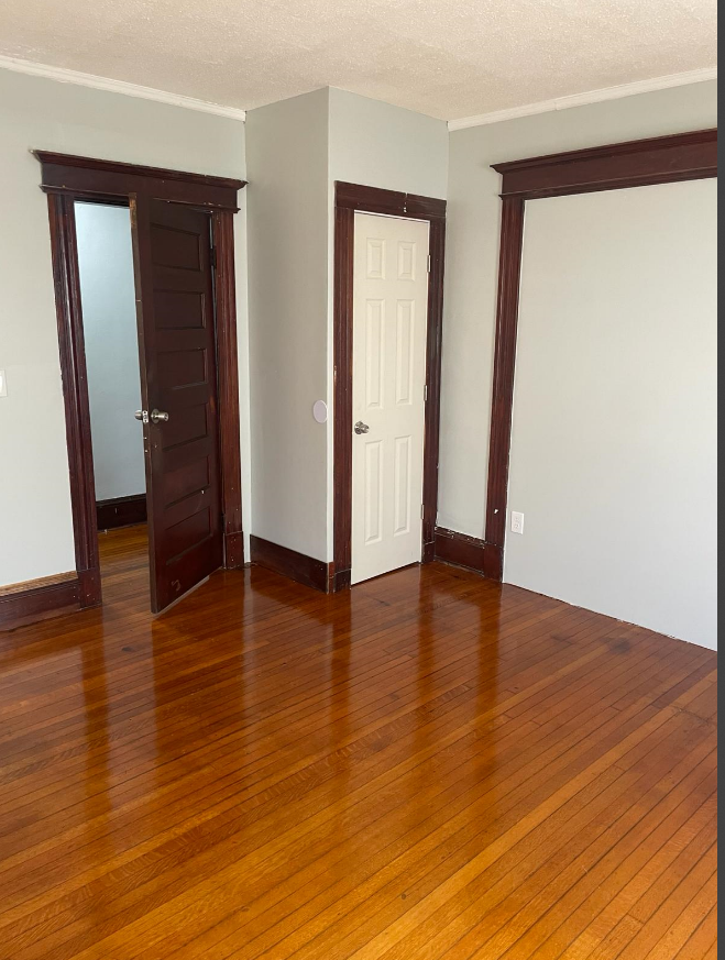 351 Ellsworth Ave #1 - Photo 7 of 9