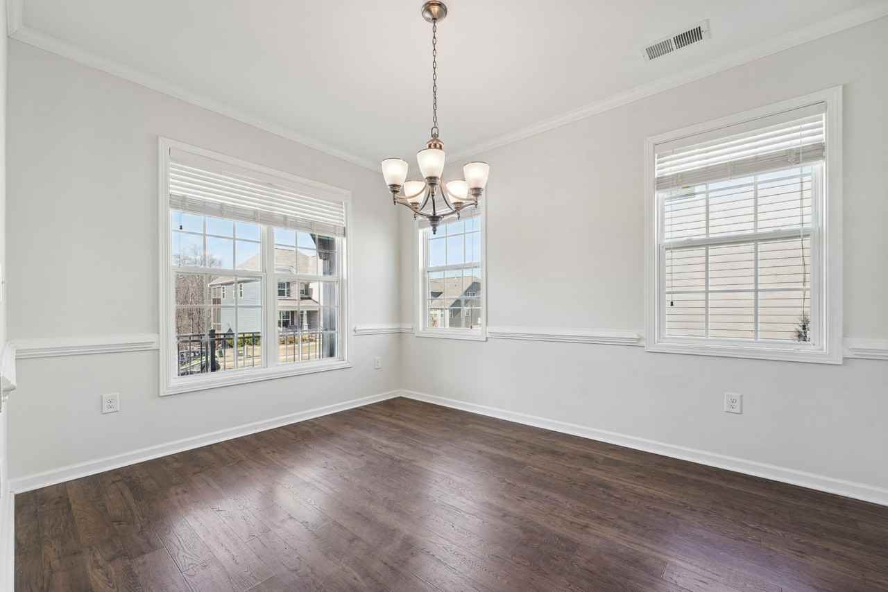 2312 Longmont Dr #1 - Photo 3 of 30