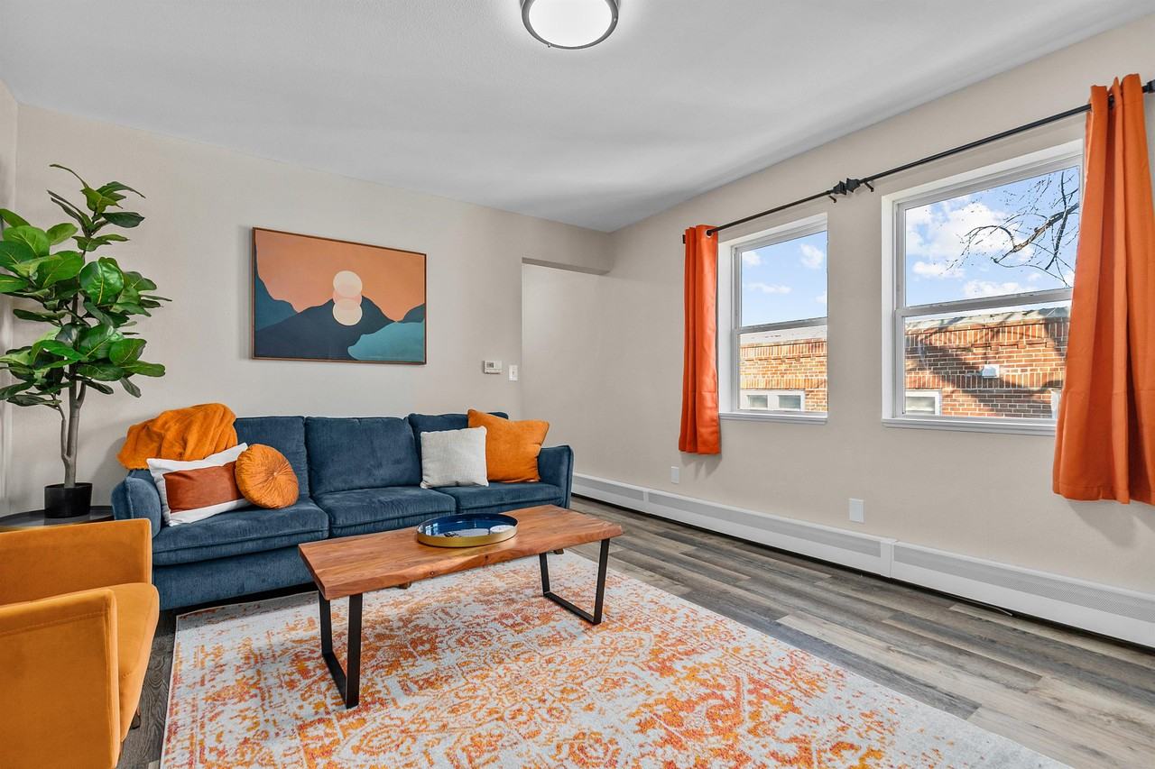 414 South Webster Avenue #5 - Photo 2 of 13