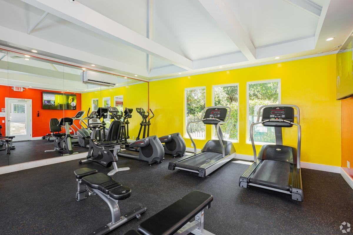 7761 Greenback Lane Citrus Heights - Photo 7 of 11