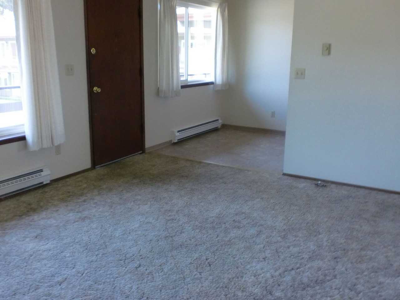 SOUTHGATE APARTMENTS - Photo 4 of 10