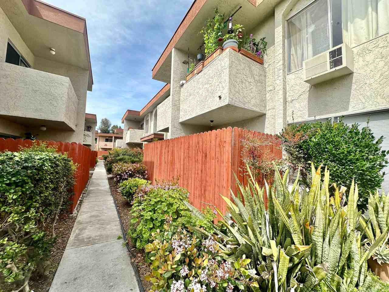 9522 Carroll Canyon Rd #119 - Photo 4 of 7