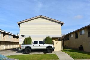 featured image of 7921 Stark Dr