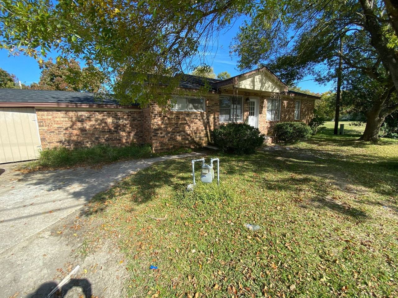 1924 36th Ave N - Photo 2 of 21