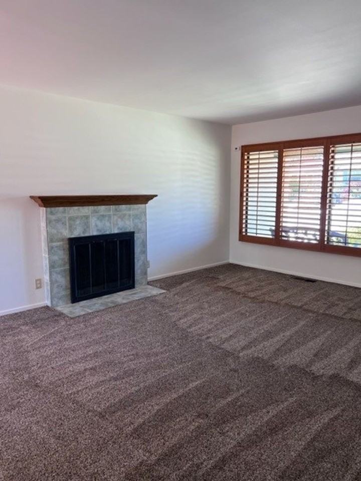4436 Stanford Ave - Photo 3 of 23