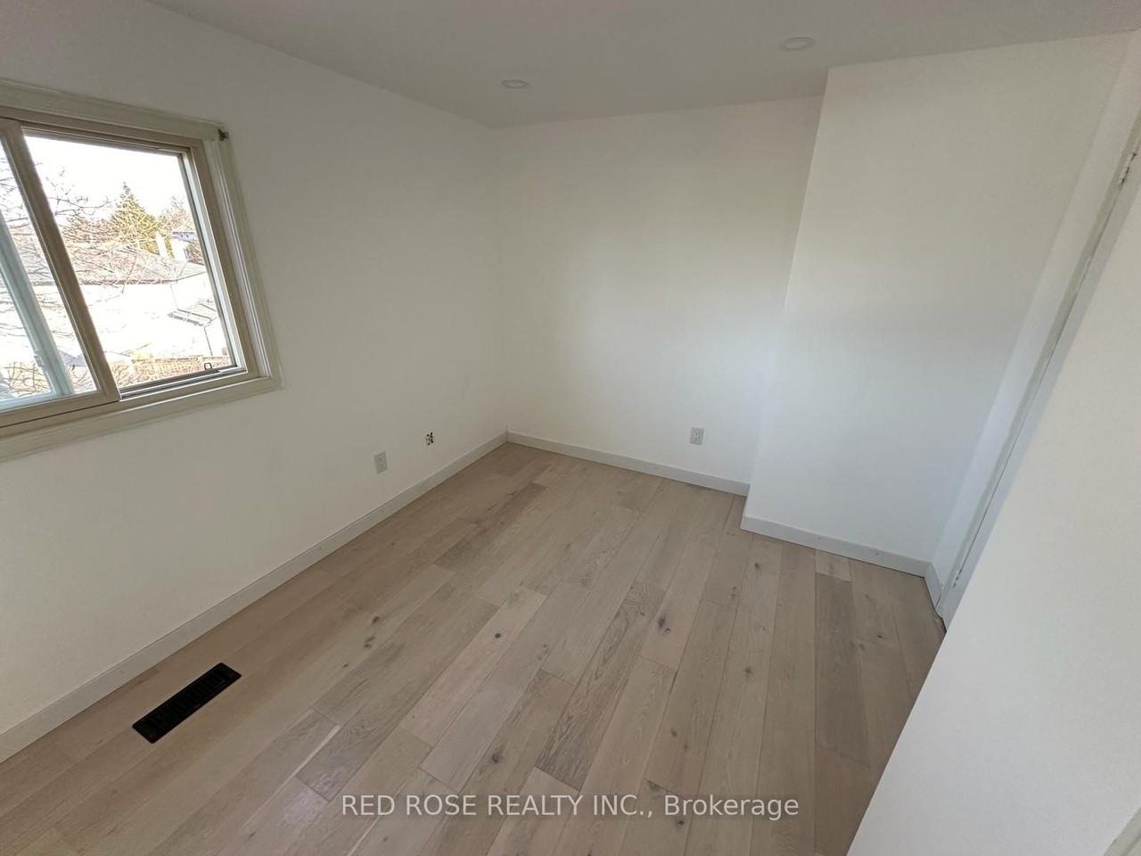 187 Willow Lane #Main - Photo 2 of 6