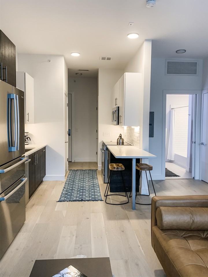 2550 Lawrence St - Photo 3 of 10