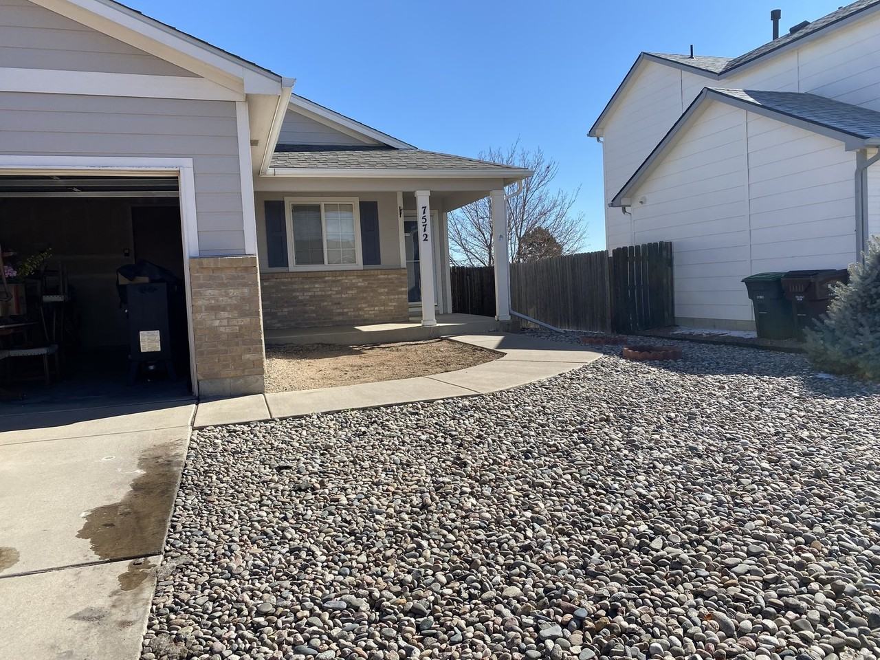 7572 Middle Bay Way - Photo 2 of 13