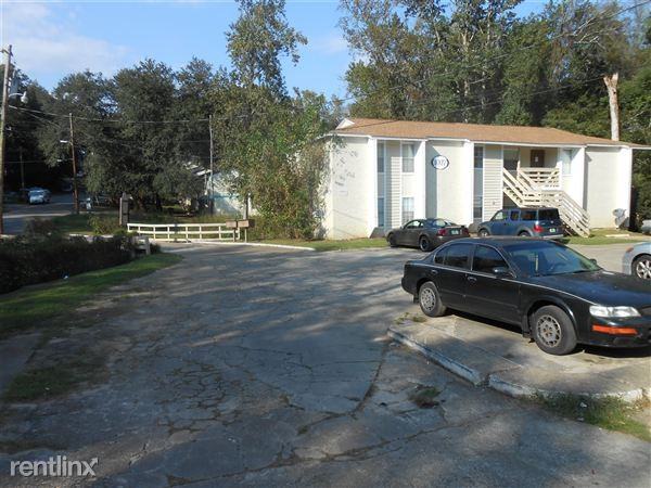 1033 Crossing Brook Way #D - Photo 2 of 13