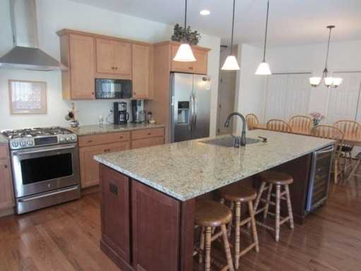 1 Elvira Ct - Photo 2 of 6