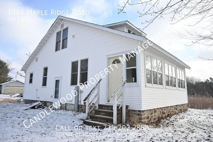 1066 Maple Ridge Rd - Photo 2 of 41