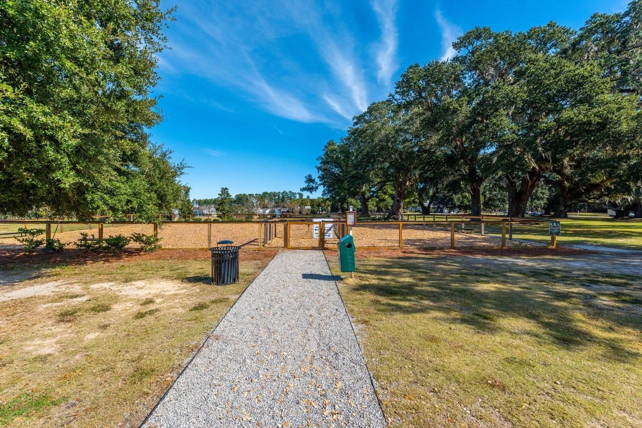 154 Cherry Grove Dr #NA - Photo 6 of 23