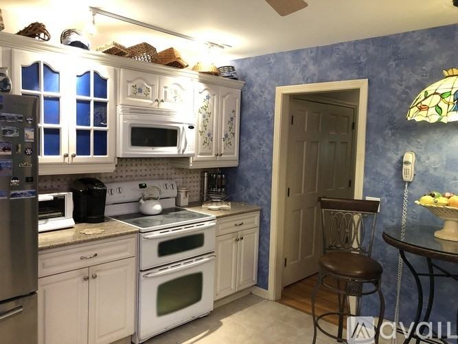 58 Rowley Rd #1 - Photo 6 of 48