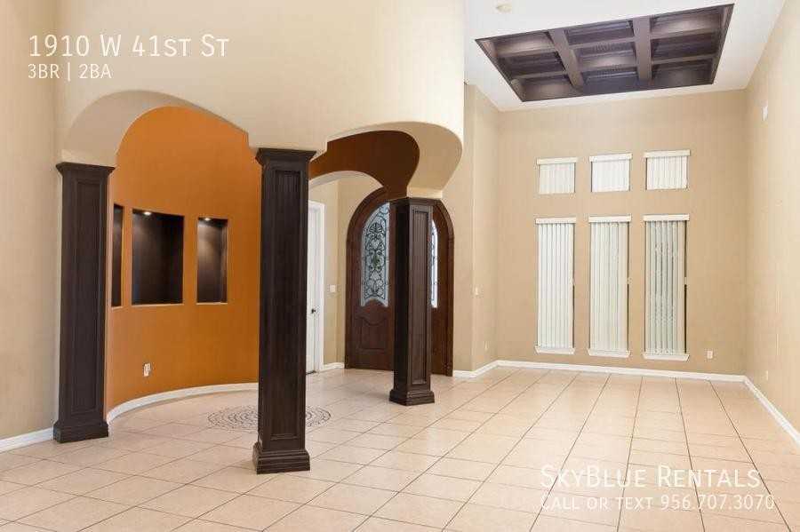 1910 West 41st Street - Photo 6 of 17