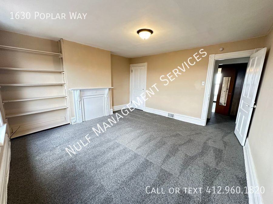 1630 Poplar Way - Photo 3 of 10