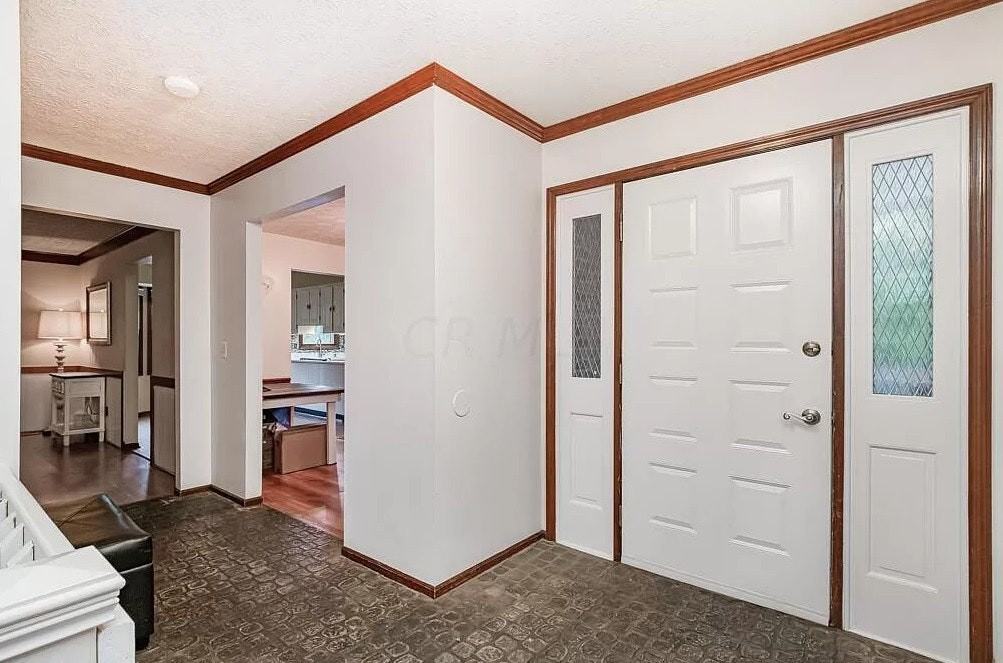 6887 Glade St - Photo 3 of 6