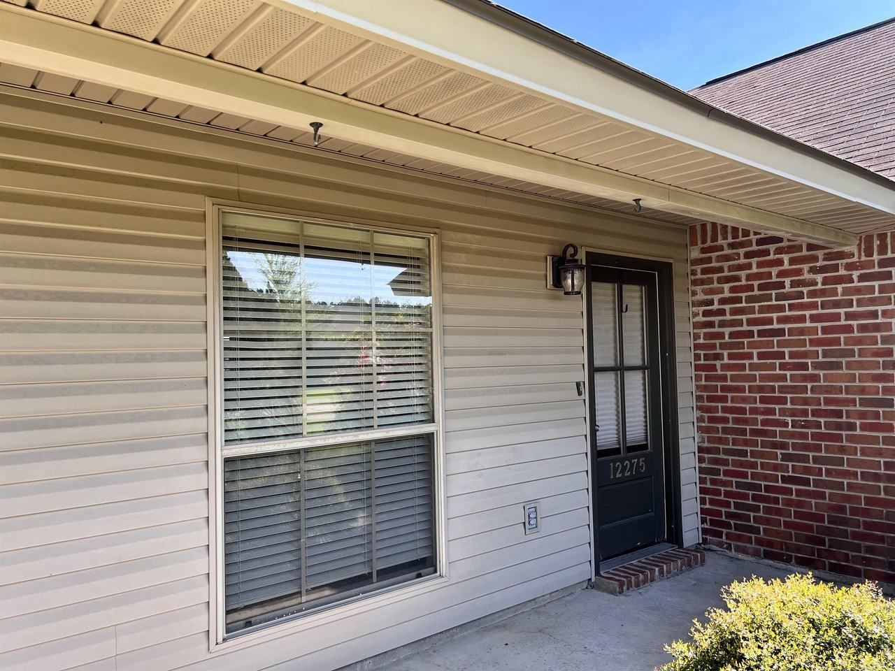 12275 Cottage Hill Dr #1 - Photo 2 of 18