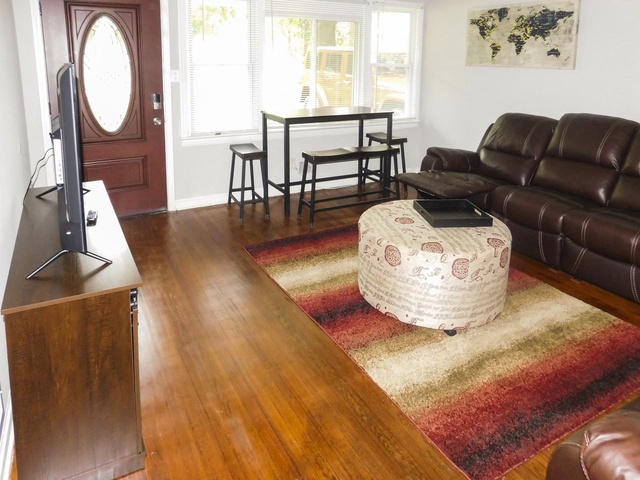 Pineridge Dr - Photo 5 of 32