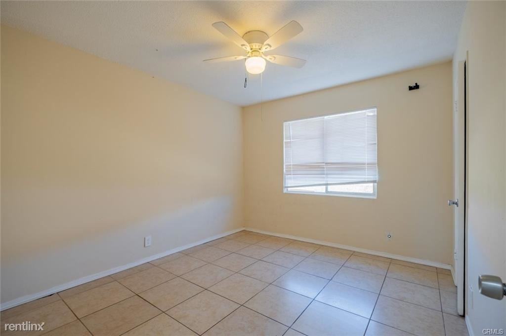 45325 Raysack Ave - Photo 2 of 12