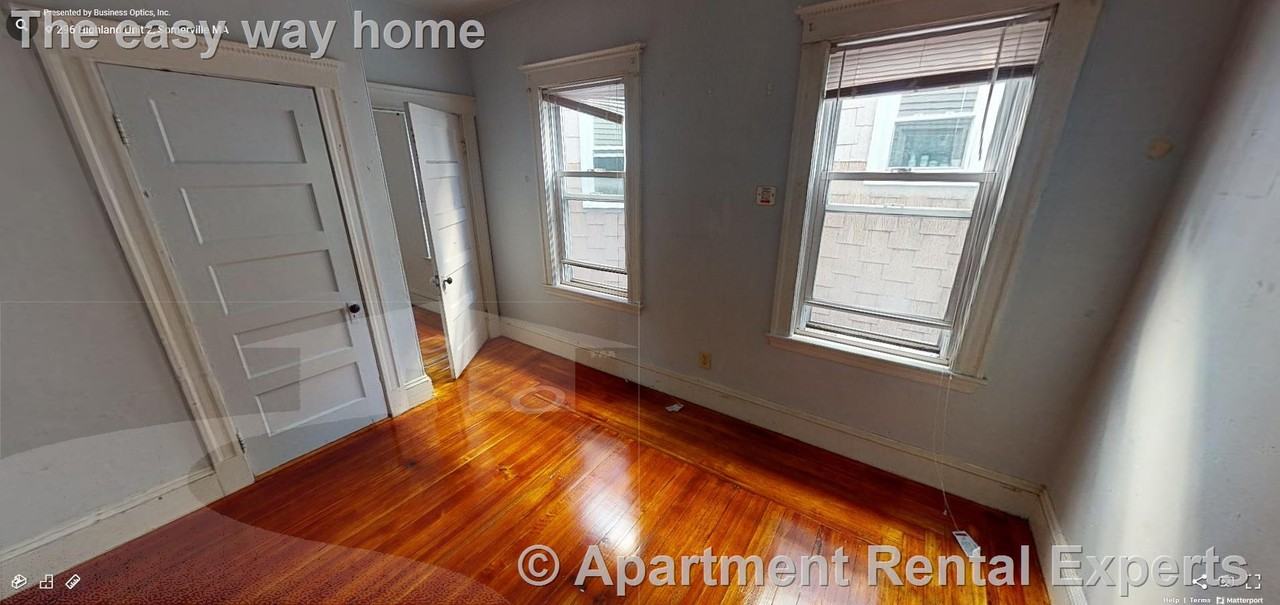 296 Highland Ave #2 - Photo 7 of 11