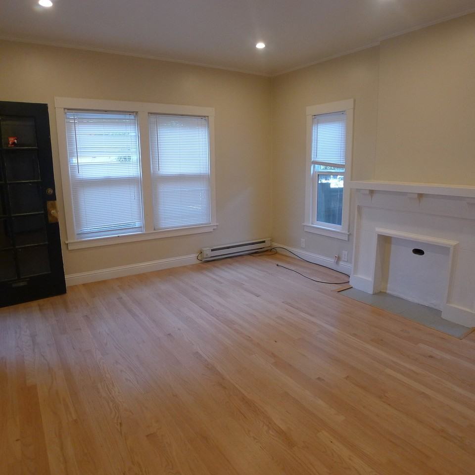 2339 Oregon St - Photo 5 of 50