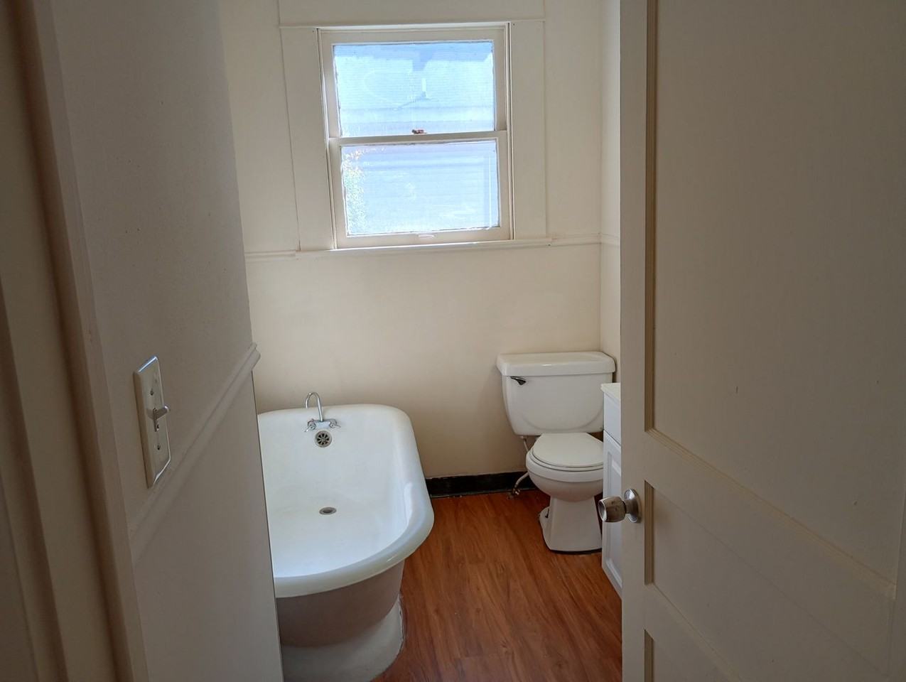 2222 Vance Ave - Photo 7 of 9