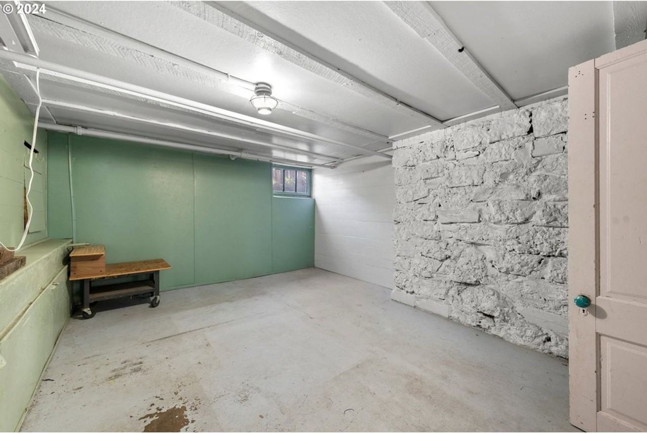 1706 Oak St - Photo 7 of 20