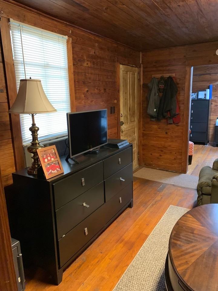 5 Country Club Dr - Photo 3 of 8