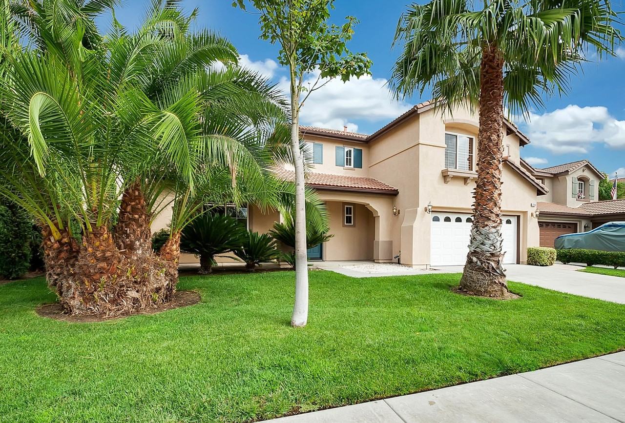 32440 Angelo Dr - Photo 2 of 28