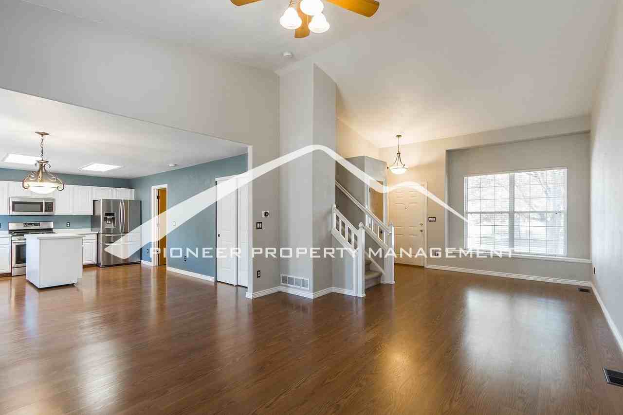 2923 S Deframe Way - Photo 3 of 15